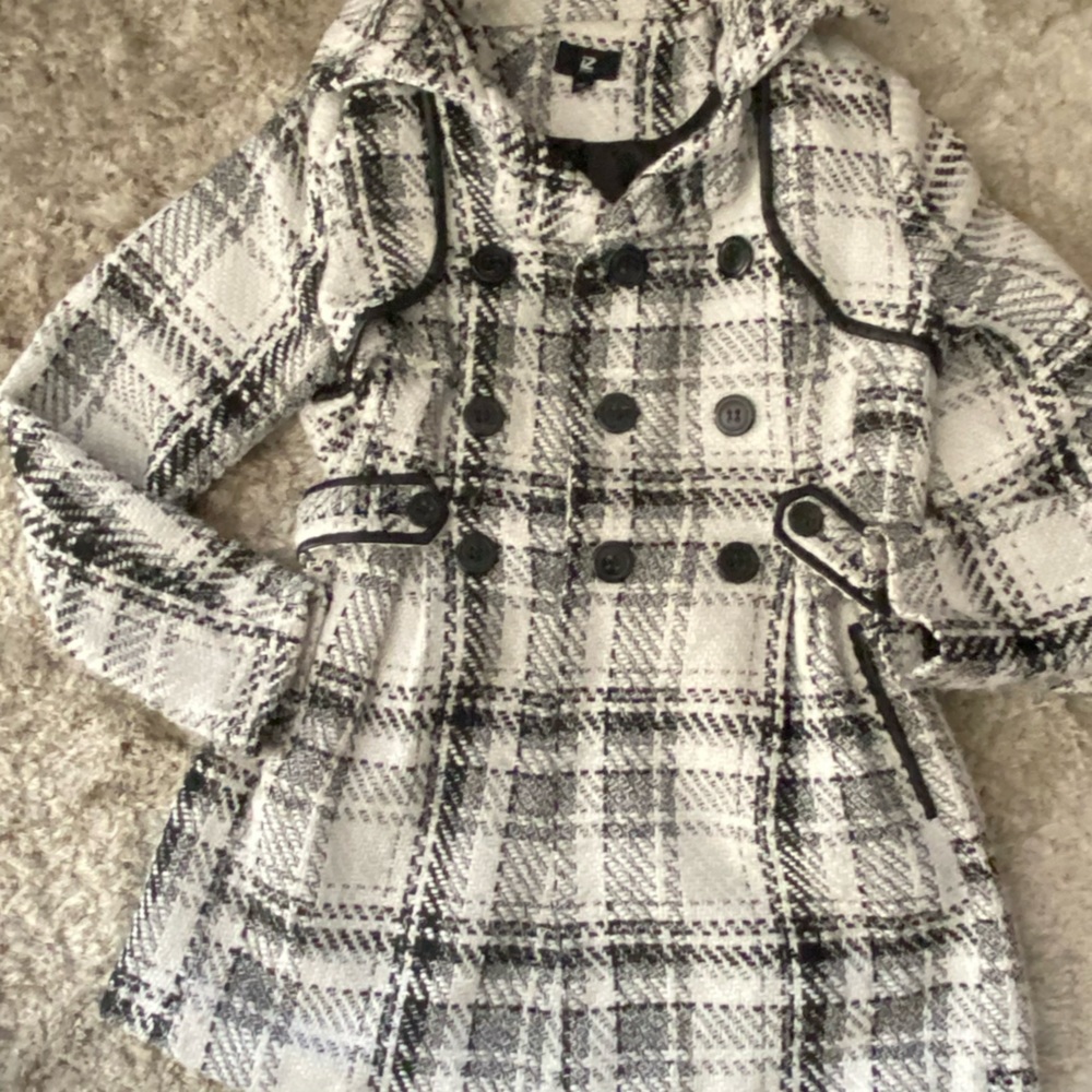 BLACK AND OFF WHITE TEXTURED PEACOAT